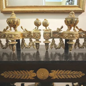 K130 Para kominkowych świeczników XIX wiek.