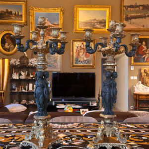 K167 Para dużych świeczników z Trzema Gracjami