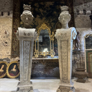 K206 Para monumentalnych patynowanych gipsowych term