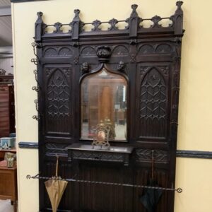 K725 Neogotycka Szafa