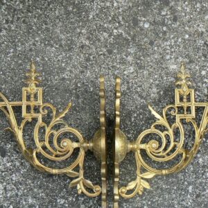 K738 Para antycznych, dużych kinkietów