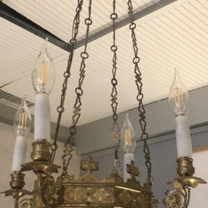 S2376 Neogotycki żyrandol, XIX w.