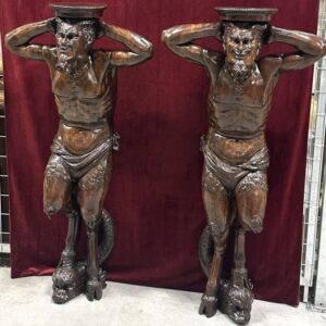 S256 Para postumentów na satyrach, XIX w.