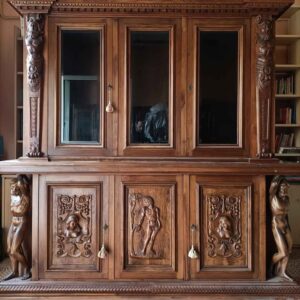 S2718 Neorenesansowy kredens